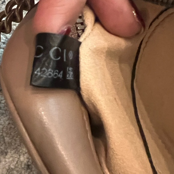 Gucci GG Marmont Small handbag - Picture 13 of 16